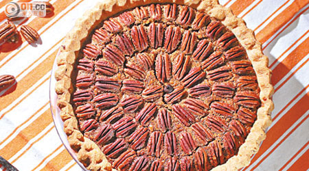 Wholly Heavens Chocolate Sin Pecan Pie 9.5"  $525