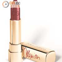 Monica Voluptuous Lipstick $270<br>以意國的大美人Monica Bellucci為靈感的唇膏，豐潤光澤，共9款顏色。