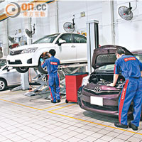 合共21個維修工作間，能應付不同車款的維修檢查需要。