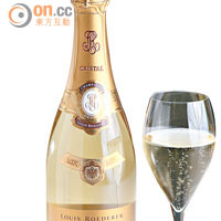 Cristal 1996 Outstanding Vintage  $14,800<BR>96年可謂香檳的最佳年份之一，帶花香和強烈Aftertaste，在口腔內徘徊不散。