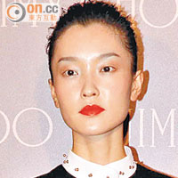 杜鵑「綁」出 高貴女性美