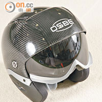 OSBE黑色碳纖Helmets $5,430（b）