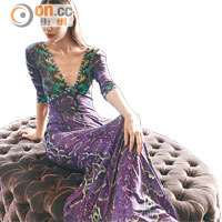 紫綠色孔雀紋貼身長裙 $12,200