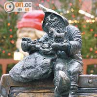 Market Square每年都會舉行盛大的聖誕市集，就連小矮人也知道。