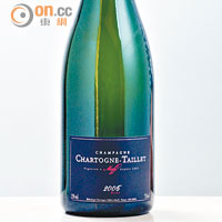 Chartogne -Taillet Cuvée Millésime 2006 $465 （b）氣泡豐富而細緻，具蜜糖、杏仁等香氣，口感厚而滑。