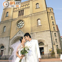 歐陸建築處處的青島，是拍婚紗照的熱點。