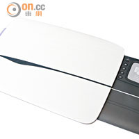 Logitech Touch Lapdesk N600開倉價：$20（原價：$190）