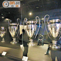 9座歐聯獎盃及歐洲盃，是球迷最想一拜的「神壇」。