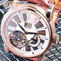 Hommage Flying Tourbillon Tribute to Mr. Roger Dubuis腕錶，限量208枚。