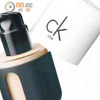 CK One 3合1粉底液SPF 8 $330