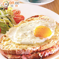 Croque Madame $68<br>麵包選用本地Bread Element出品，柔軟煙韌，配芝士、火腿、太陽蛋，與港式早餐有異曲同工之妙。    