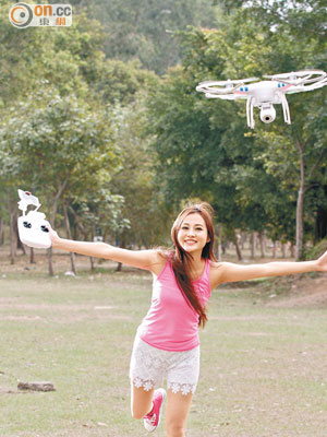 DJI Phantom 2 Vision<br>售價：$9,380（a）