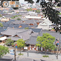 全州為不少古裝韓劇取景地，因為這裏保留了700多間傳統韓屋，極具古風。