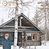 Johanna跟丈夫一直憧憬野外生活，2010年終於接手雪橇犬牧場，投入喜歡的生活。