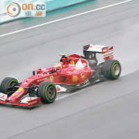 車手拉哥倫（Kimi Raikkonen）表現出眾，為法拉利車隊帶來更多爭勝機會。