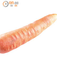 紅蘿蔔<br>盛產於內地及台灣的紅蘿蔔香甜有質感，最適合煲湯、燴肉、煮素等。