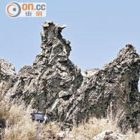 神農架坐擁大量獨特自然風光，奇岩怪石多不勝數。