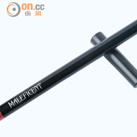 MaleficentPro Longwear Lip Pencil完美持色紅色唇線筆 $185