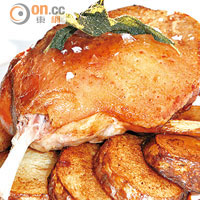 Duck Confit and Sauteed Potatoes With Rosemary and Garlic Scent $278（e）