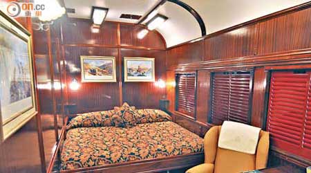 Royal Suites氣派不凡，不用收摺的床鋪，是極少數豪華列車才有的特點。