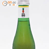 bio PLOSE菠蘿汁 $17.5/200ml（g）<br>來自德國的品牌，嚴選100%有機菠蘿榨取而成，菠蘿汁濃郁清甜，消暑解渴，飯後飲一支絕對可以幫助消化。