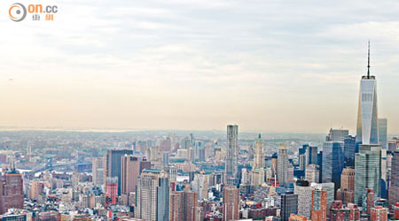 圖中可見現時的紐約第一，高541米的One World Trade Center。