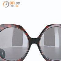 Biella 玳瑁多邊形框架×閃石太陽眼鏡 $2,750