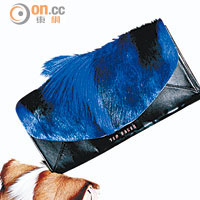 長方形clutch $2,750<br>正方形clutch $2,750