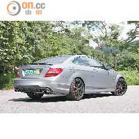 C 63 AMG Coupe Edition 507經過調校後性能大幅提升，讓它有更辣的表現。