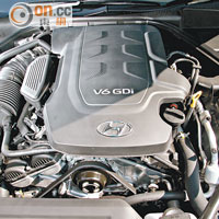3.8公升V6引擎融入GDi技術，瞬間能爆發315ps最大馬力。