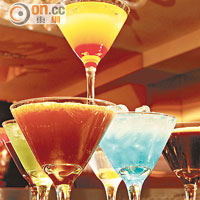 Qi Zhong Tian Signature Cocktail $98/杯<br>Bar Tender阿Lu演繹了7種口味供客人揀選，很多人飲到第3杯就不支倒地，自問酒量好的話，不妨挑戰一下。
