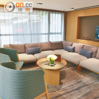 4樓全層是獨立VIP Room，讓鐘錶愛好者可在寬敞舒適的環境中享受尊貴購物體驗。
