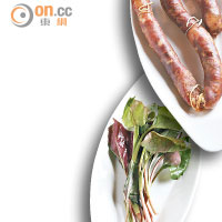 折耳根和山豬臘腸均是來自四川的地道食材，前者更是飛機貨，保持新鮮。