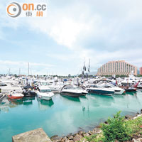 展覽會將展出超過70艘遊艇，並會首次舉辦「香港黃金海岸千奇百趣慈善小艇賽」，為兒童癌病基金會籌款。
