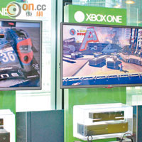 即場試玩遊戲<br>Pop-up Store內外共擺放了6台主機供各位免費試玩。