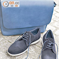Denio粉藍色男裝Messenger Bag $3,399、Grenoble深藍色男裝麖皮鞋 $1,599