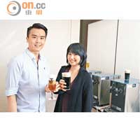 Angus（左）於2013年與朋友創立了HK Brewcraft，致力推廣自釀啤酒與手工啤酒。來自台灣的Elaine（右）在2011年成立了台灣精釀啤酒俱樂部，會員人數近10,000人，也是《精釀啤酒賞味誌》的出版人。