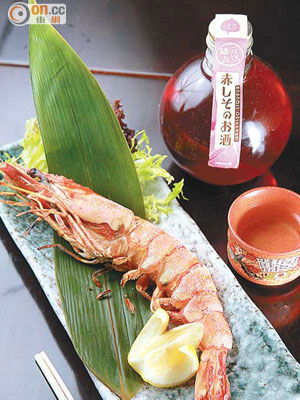 燒虎蝦 $88<br>越南虎蝦簡單燒約5至10分鐘便成，吃時蘸點瀨戶內海海鹽，令蝦肉更鮮味。