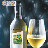 Grover Zampa, Art Collection, Sauvignon Blanc, 2014 $228<br>曾獲得International Trophy - Best in Show的印度白葡萄酒，與香辣的燒蠔同吃可提升海鮮的鮮甜。