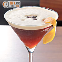 Orange Espresso Martini $88<br>伏特加、咖啡酒、Espresso、棒子酒等調配而成，集咖啡、橙和榛子香於一身。