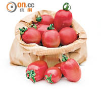 全天然又不經基因改造方法種植的番茄，不會一年四季都吃到，只在6至11月當造期內才嘗到。