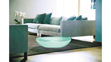 Lounge<br>設計師最喜歡的系列，產品線條圓滑優雅，外形簡潔耐看，體現了品牌的理念。