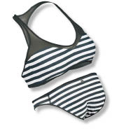 Water Salty黑白色間條雙面Swim Sport Top $550<br>Water Surf to Sand黑白色間條雙面泳褲 $450