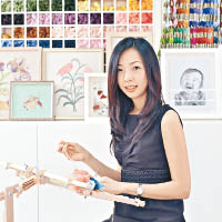香港女生陳慧嫻是RSN首位華人畢業生，她回港後創辦刺繡學校。