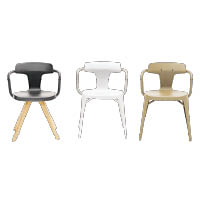 T14 Chair<br>延續法國家具品牌Tolix的工業風格，以超薄不銹鋼片製成，令椅子非常輕盈。