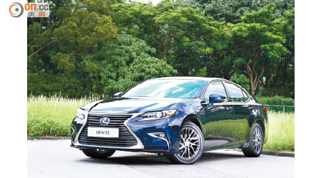 Lexus ES250 售價：$399,980