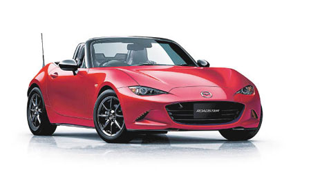 MX-5分為手波及自動波版本，售價$368,880起；並於今日開始進駐陳列室。