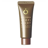 RICE FORCE Atopic Light Cream $268/25g（E）<br>蘊含Rice Power Extract No.11，可改善皮膚乾燥及敏感性皮膚痕癢，並防止過敏性皮炎惡化。
