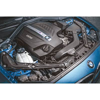 3.0公升M TwinPower Turbo引擎，可輸出370hp最大馬力。