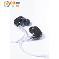 Campfire Audio Orion外形硬朗，內置動鐵單元及金屬導管，低音表現強勁。售價：$2,980